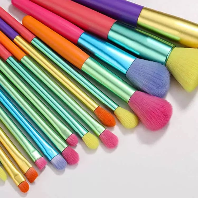 Set 15 pensule din fibre ultrafine moi, pentru ochi, fata si buze